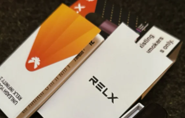 悦刻批发货源，电子雾化器批发微信