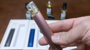 悦刻电子烟货源厂家微信渠道