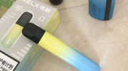悦刻贵还是yooz贵？